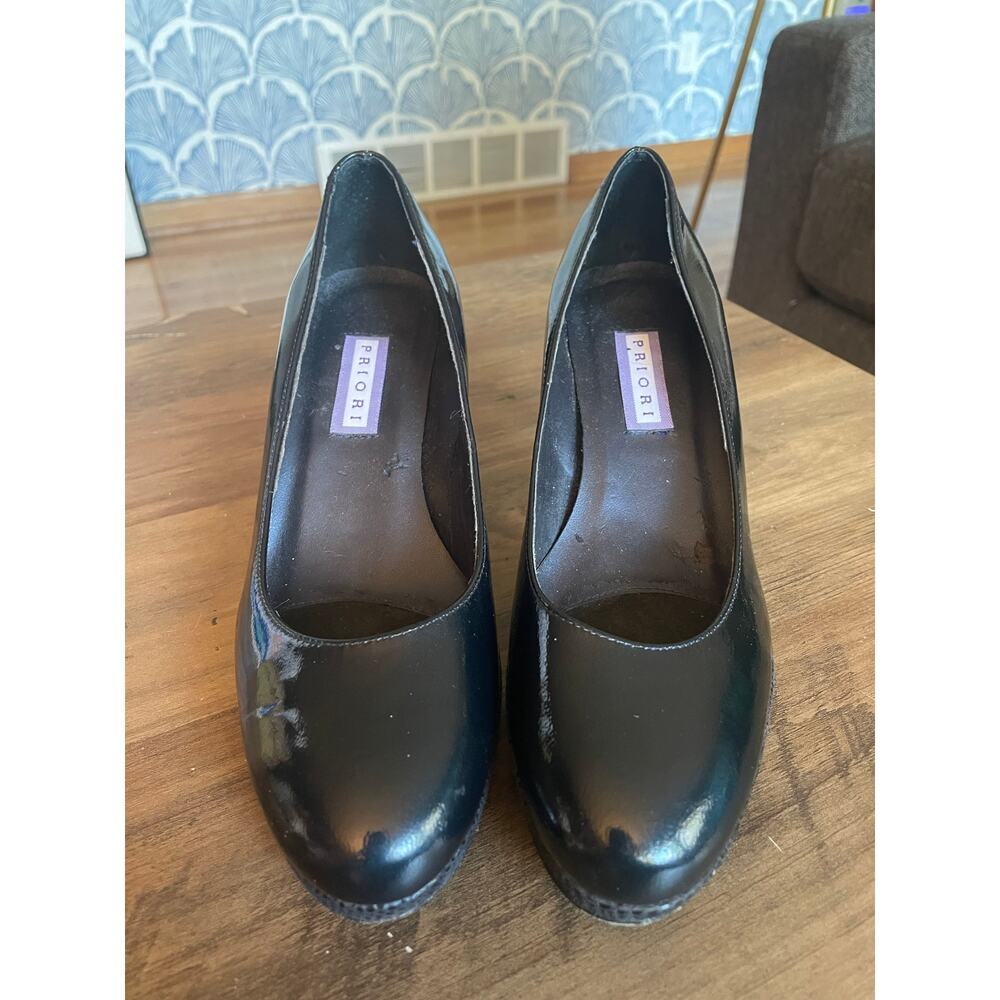 PRIORI Emerald Patent Dual Leather Rounded Toe Heels